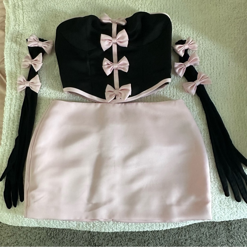 Dress Costume